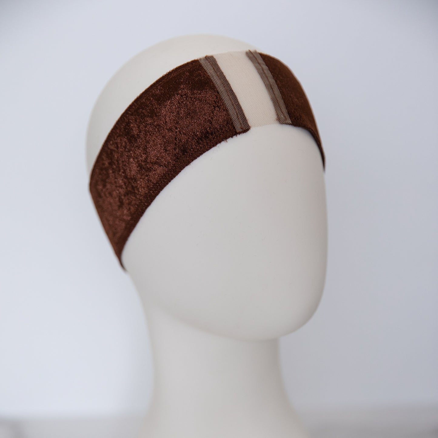 Velvet Grip With Short Lace