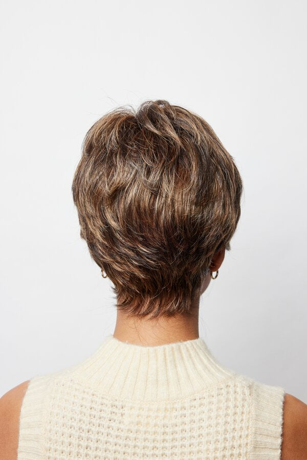 Bay Wig - 2585