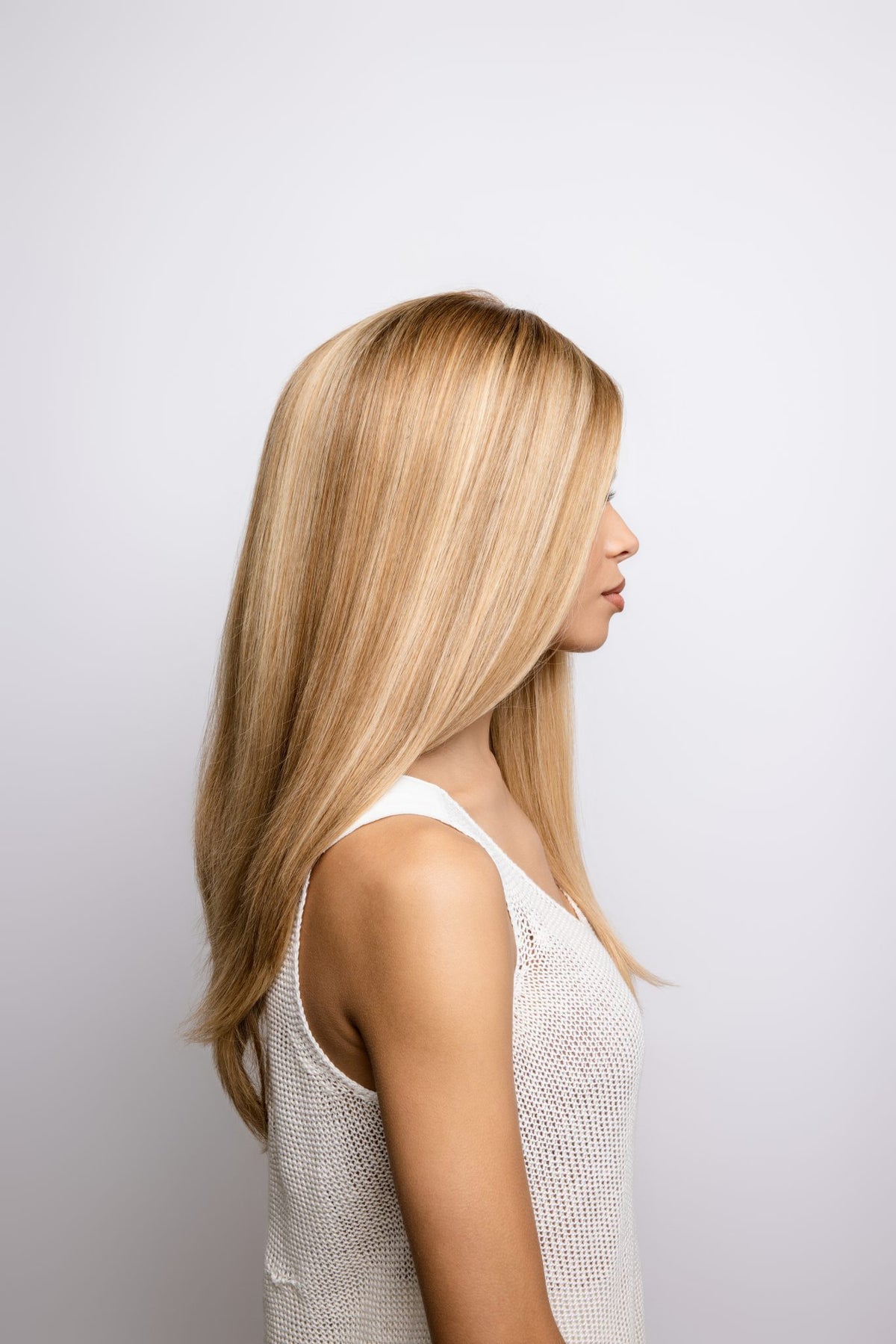 Darra Human Hair Wig by Amoré in Highlighted Blond Root