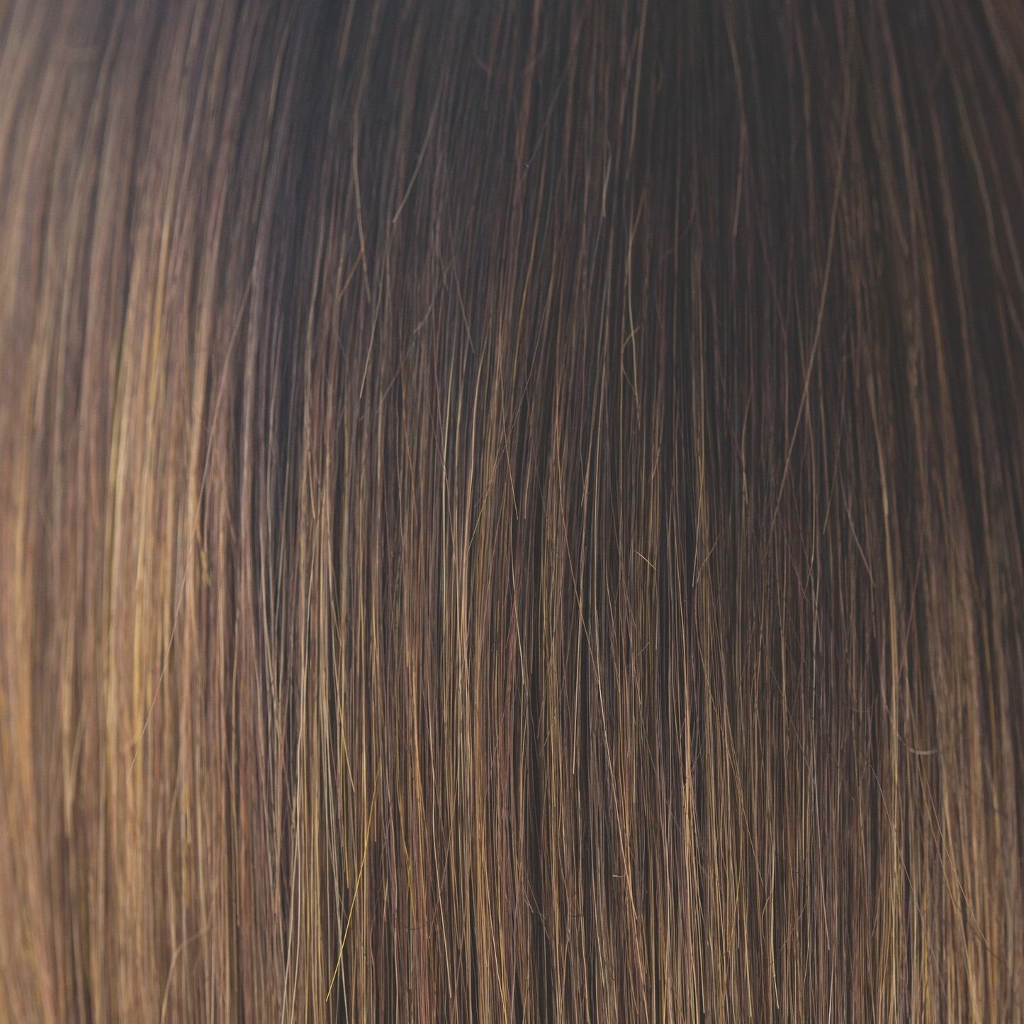 Marble Brown-R - The perfect mixture of a warm dark brown and medium golden blond. Warm, dark brown roots added for a natural shadowed effect create a warm, but defining look.