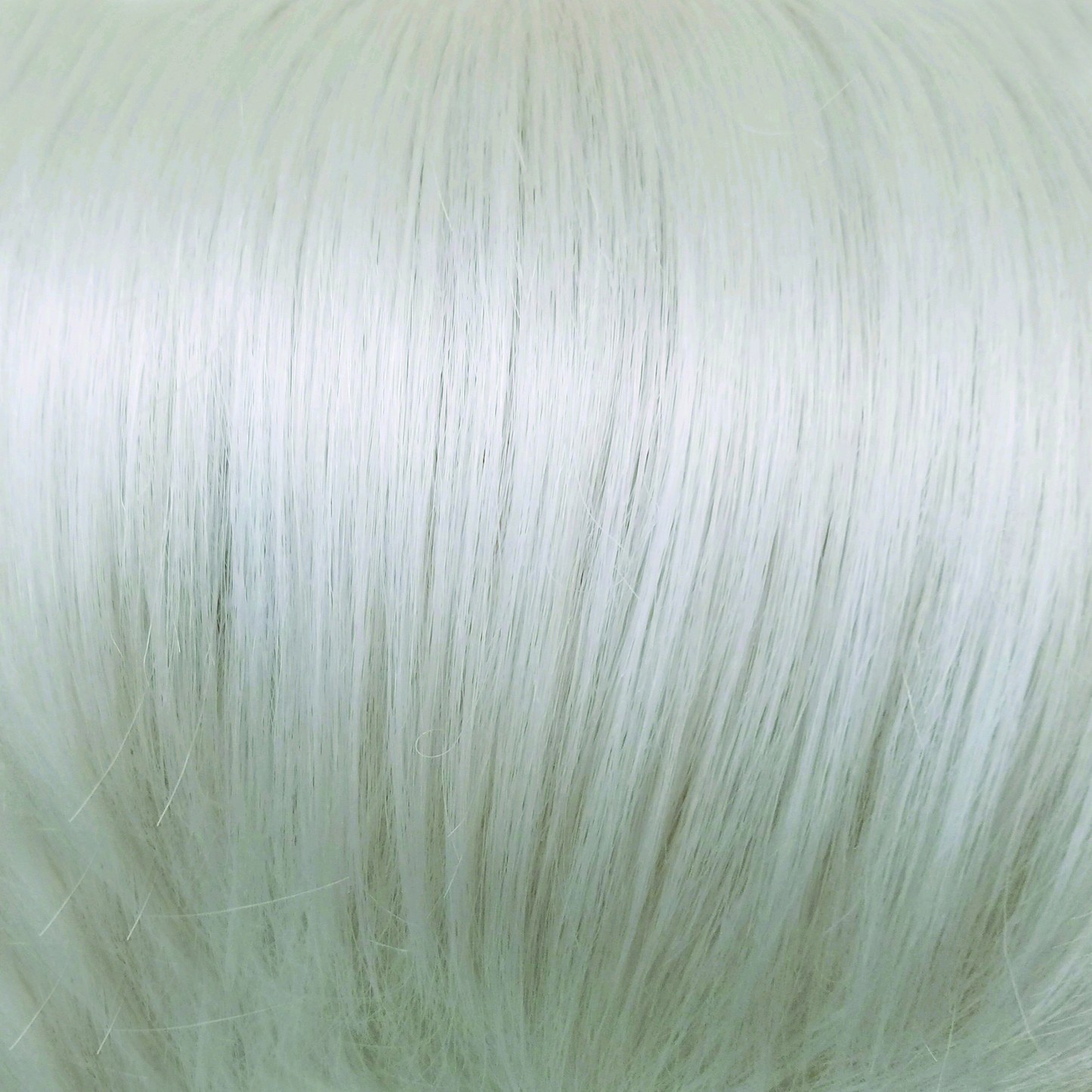 Simply White - A rootless simple, refined, pure white tone.