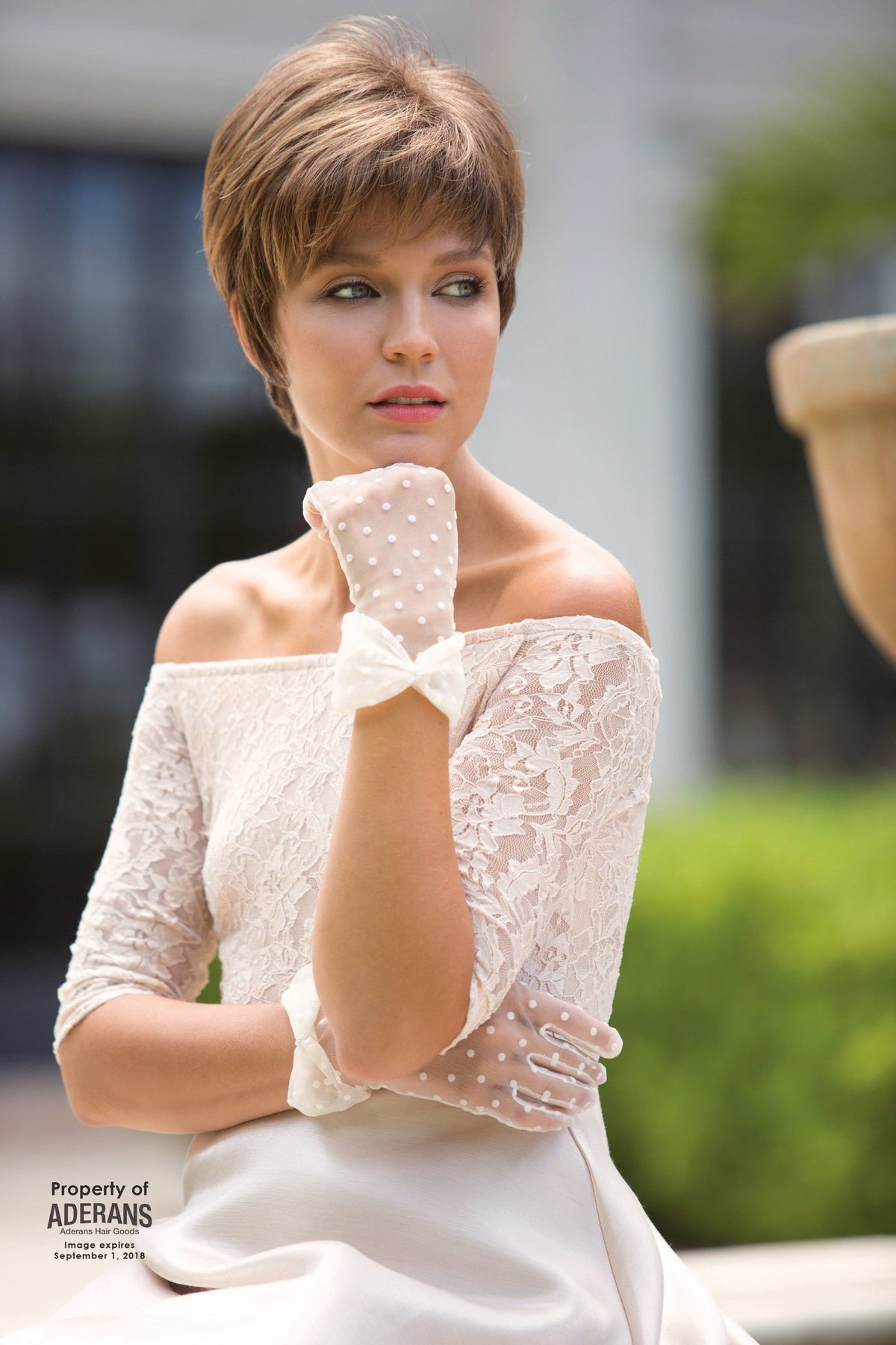 Sally Wig by René of Paris in Marble Brown