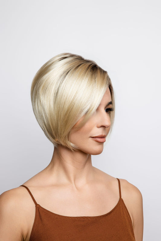 Emy Wig by Amoré in Champagne-R